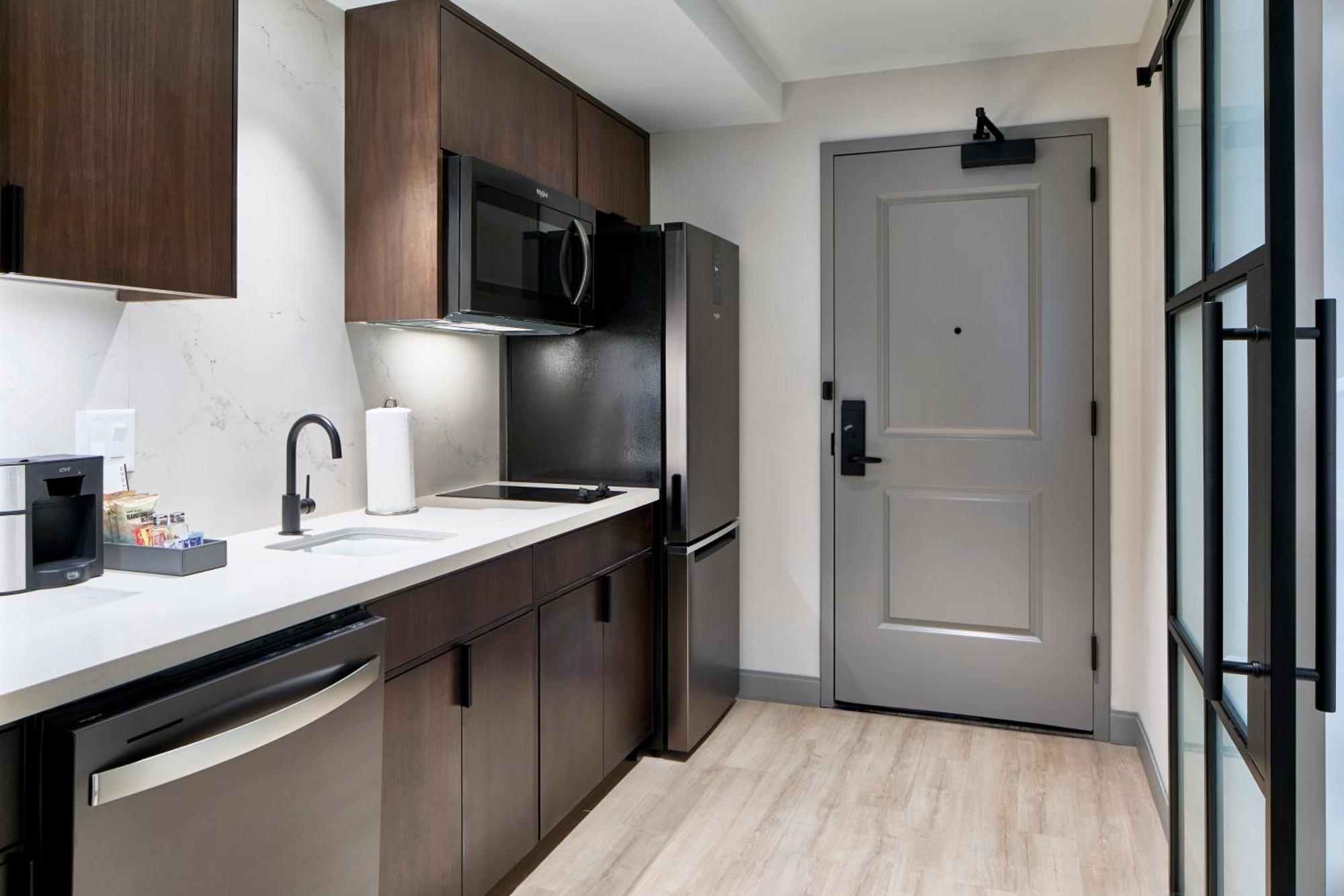 Residence Inn By Marriott Nashville Downtown/Convention Center Bagian luar foto